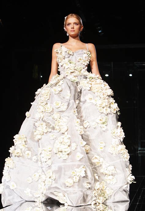 dolce gabbana wedding gowns